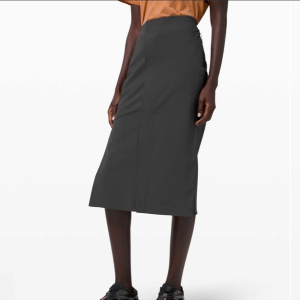 Lululemon Lab Kosaten Midi Gray Skirt Size 8